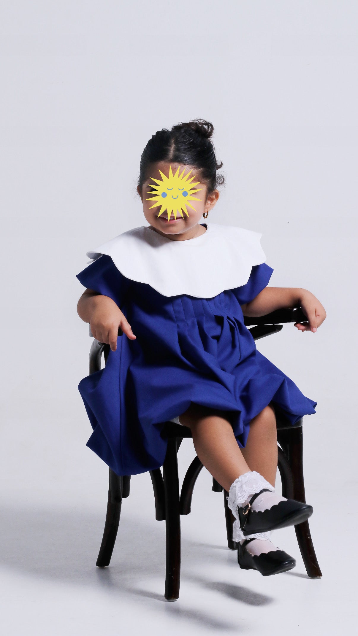 # 6 الروضة flower girl