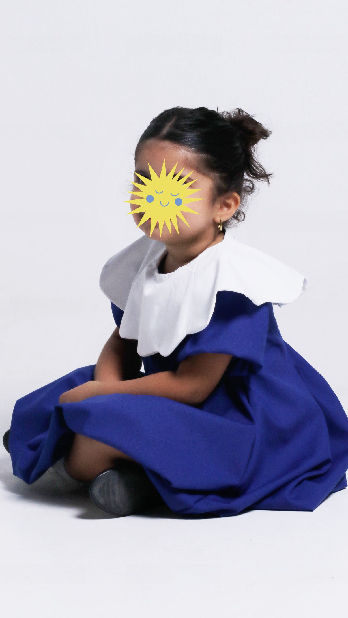 # 6 الروضة flower girl