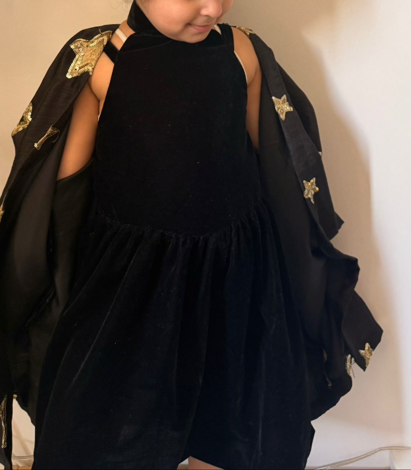 Velvet bisht